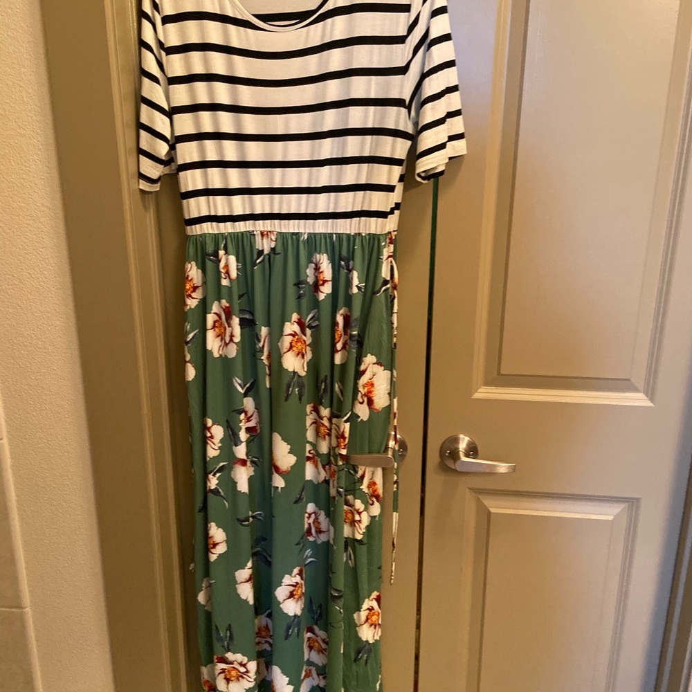 Maxi dress